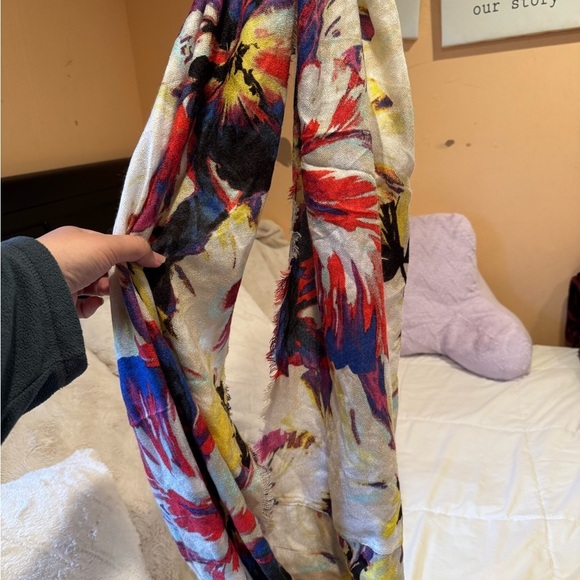 Collectioneihteeng Floral Multicolor Women's Scarf - Picture 4 of 5